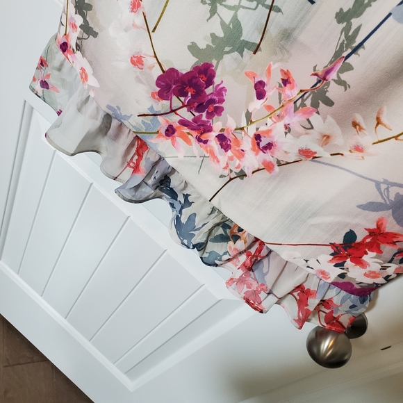 🥂Nicole Miller Split Sleeve Floral Dress - Picture 8 of 11